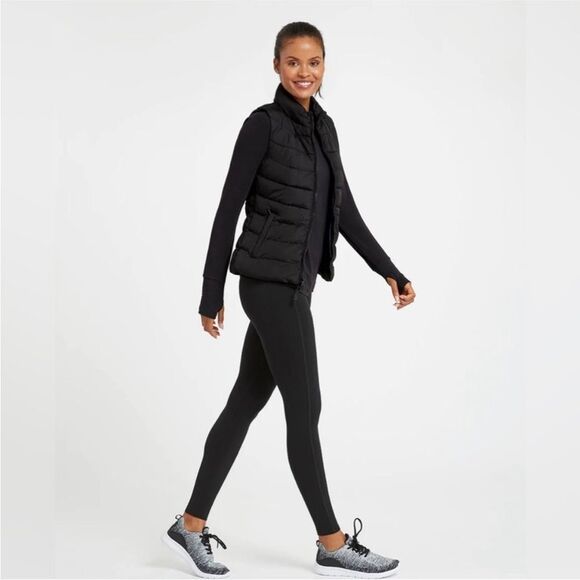 SPANX Every Wear Icon Leggings in Black - Picture 13 of 16